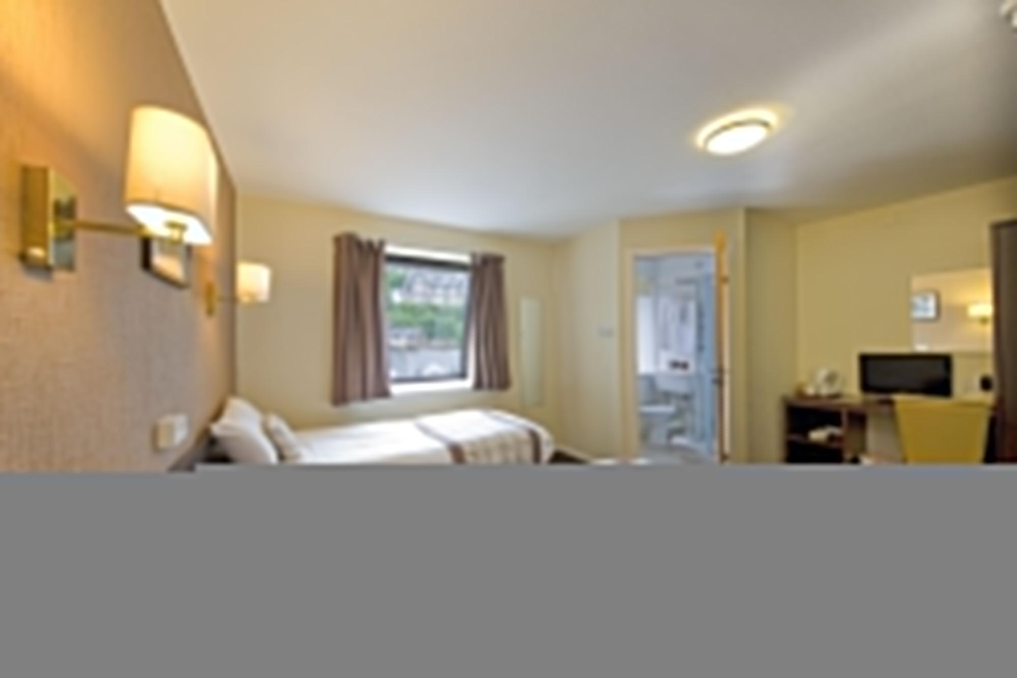 Oban Bay Hotel Esterno foto